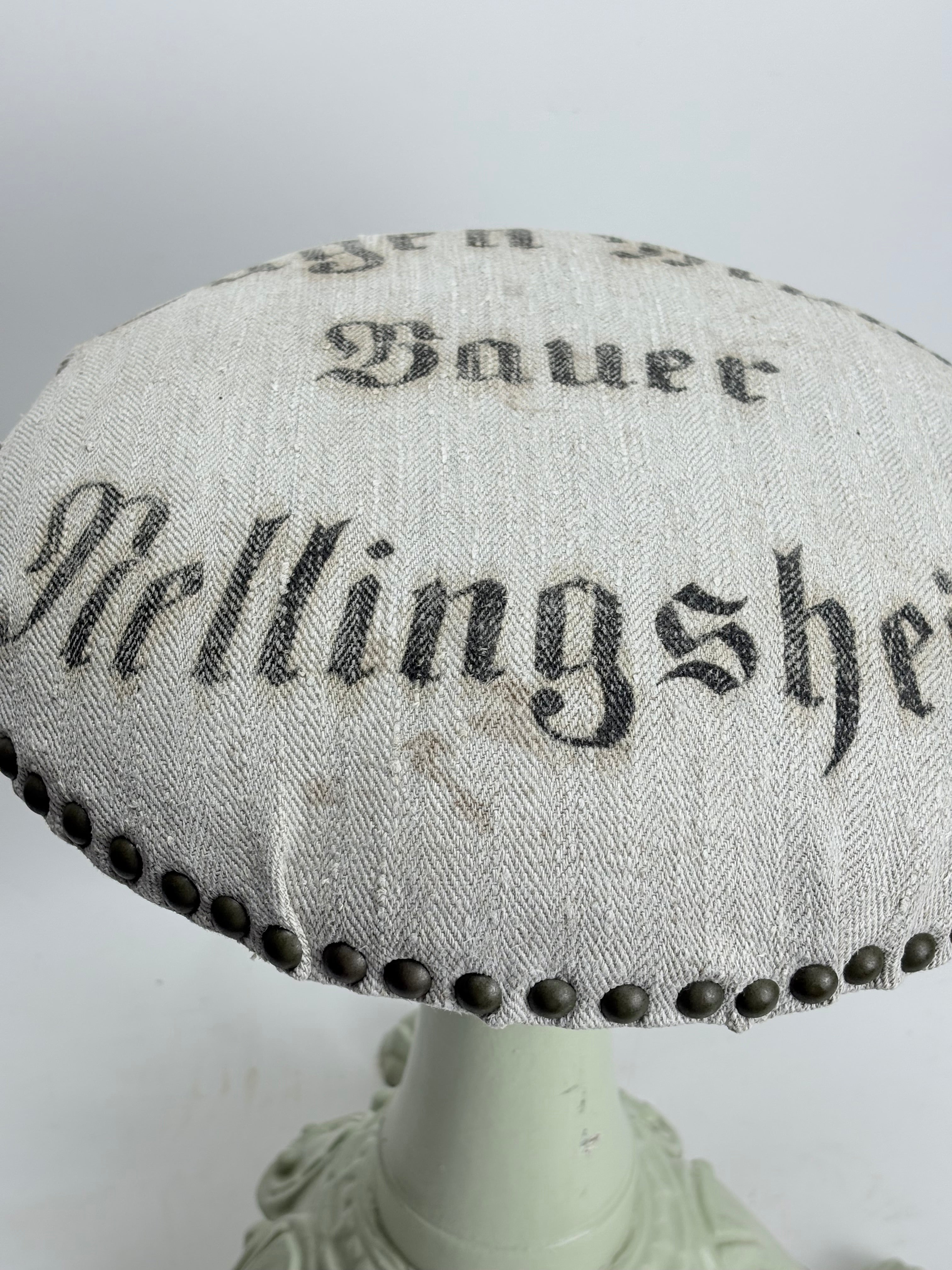 Bauer Stool