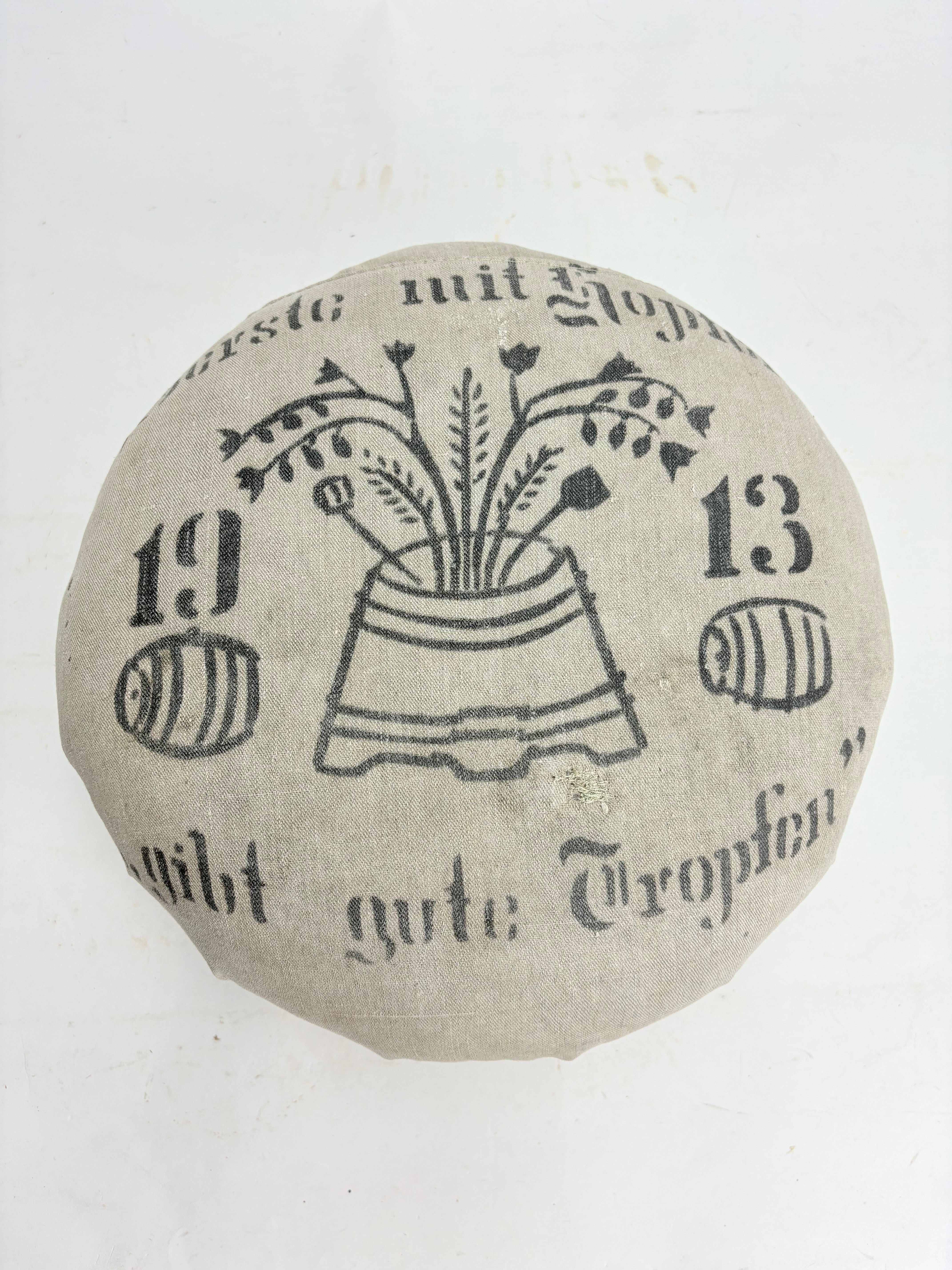 1913 Stool