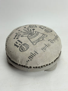 1913 Stool